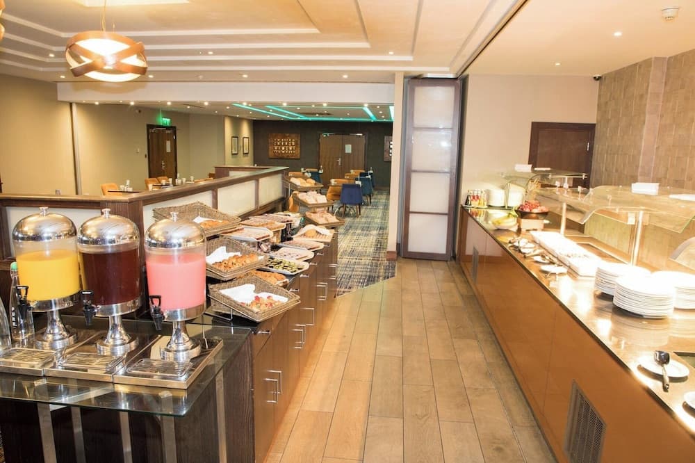 Crowne plaza london gatwick airport an ihg hotel hotel in undefined