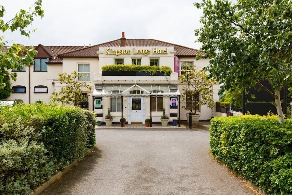 Kingston lodge hotel hotel in undefined