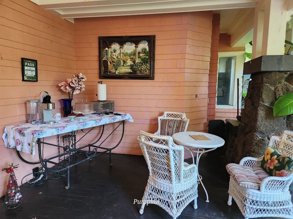 Manoa valley inn hotel in undefined