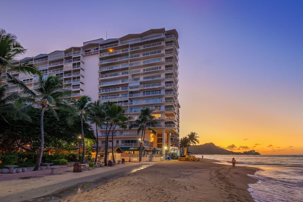 Castle waikiki shore hotel in undefined
