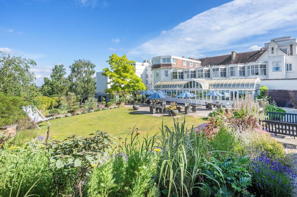 The bromley court hotel hotel in undefined