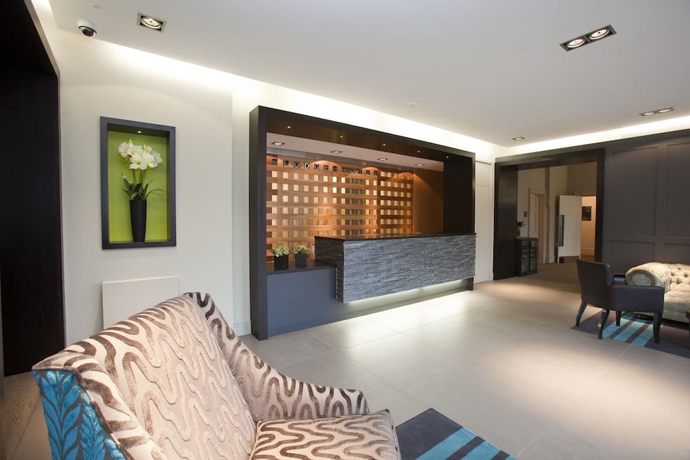 The lodge hotel putney hotel in undefined
