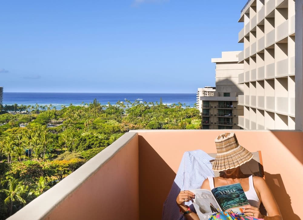 Romer waikiki at the ambassador hotel in undefined