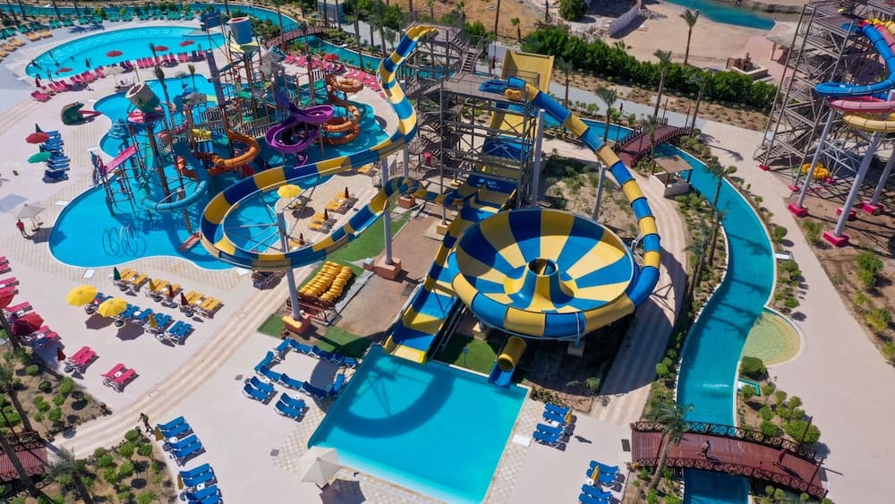 Calimera blend paradise hotel in undefined