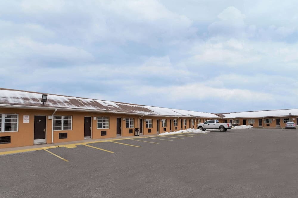 Travelodge by wyndham jersey city hotel in undefined