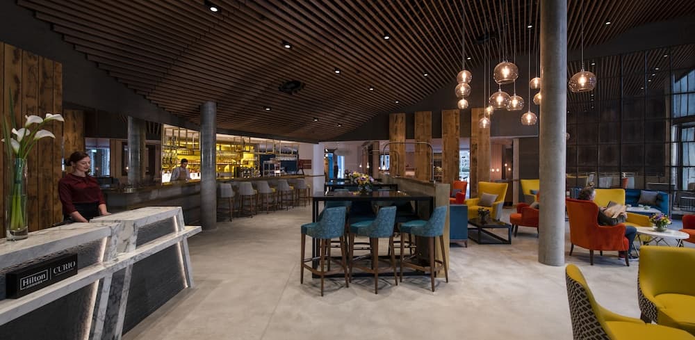 Lincoln plaza london curio collection by hilton hotel in undefined