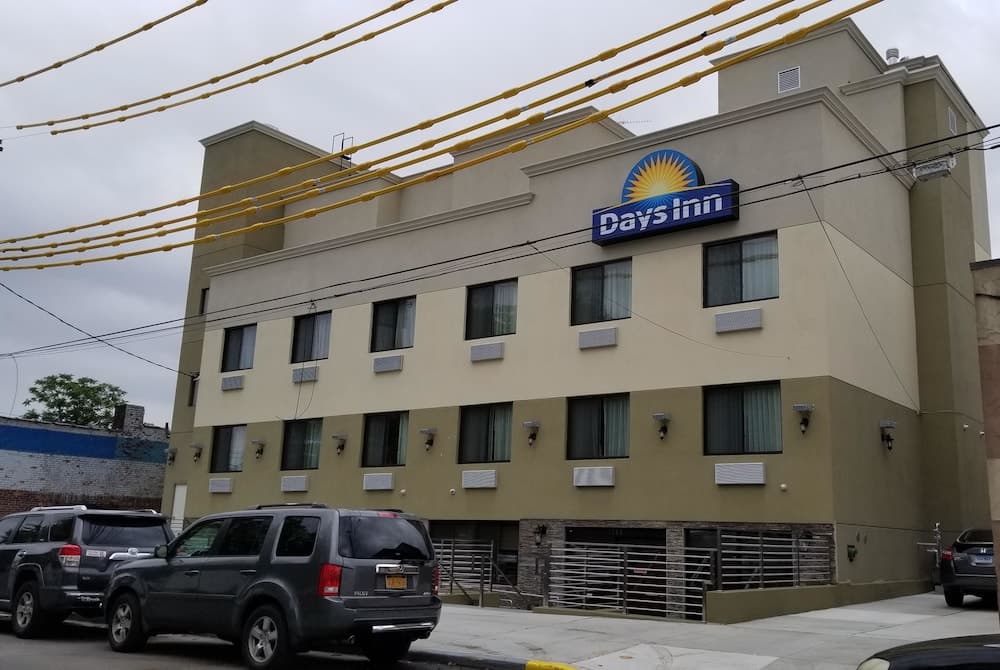 Days inn by wyndham brooklyn marine park hotel in undefined