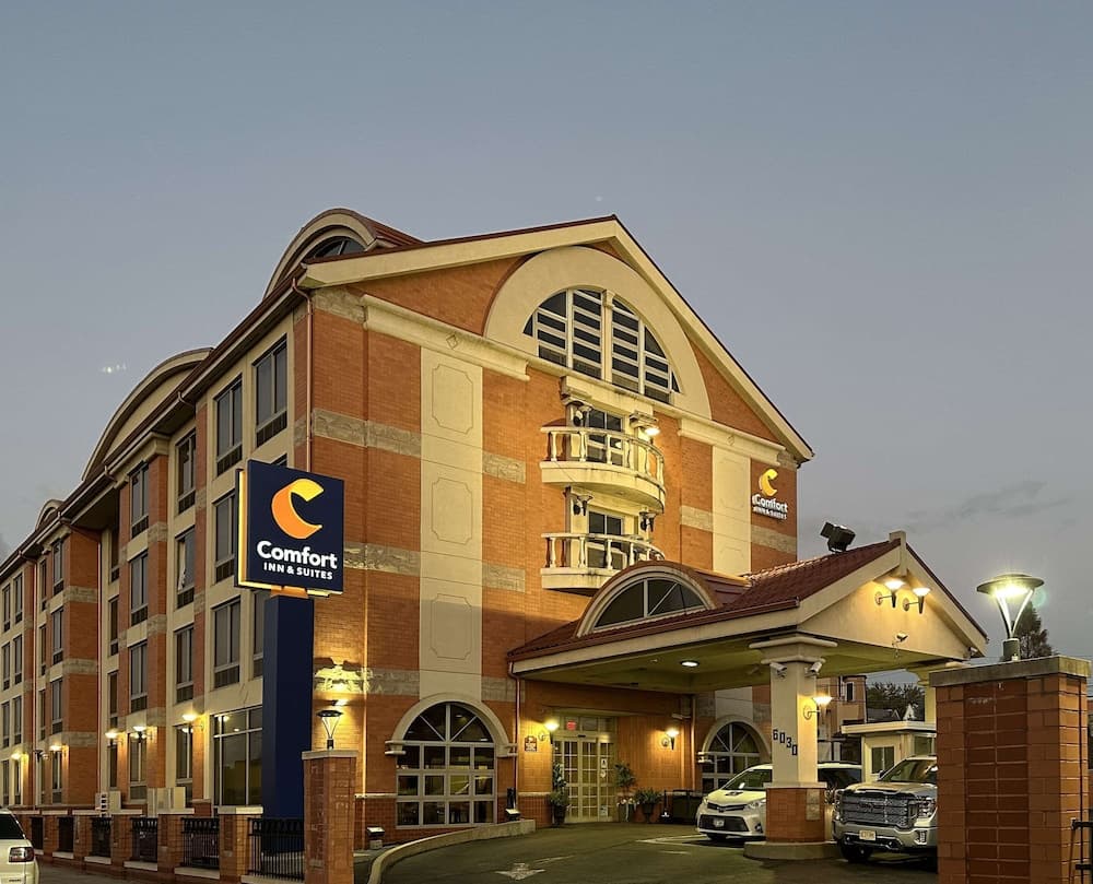 Comfort inn suites laguardia airport hotel in undefined