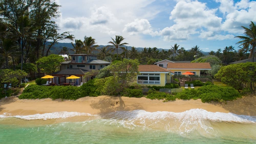 Tiki moon villas hotel in undefined
