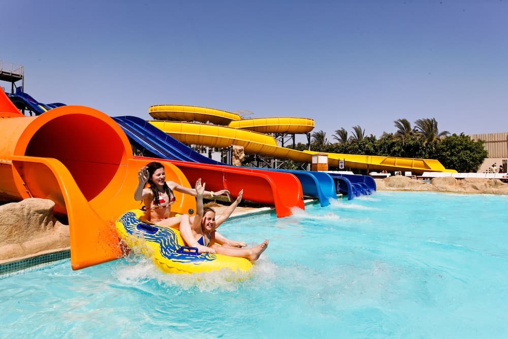 Pickalbatros royal moderna sharm aqua park hotel in undefined
