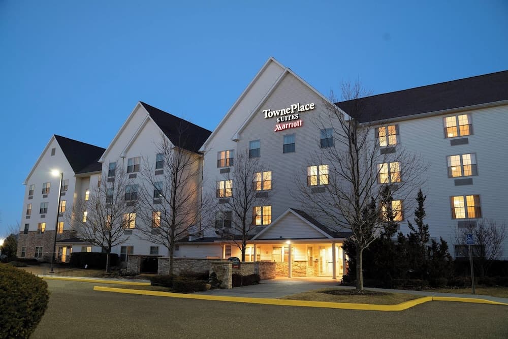 Towneplace suites by marriott republic airport long island hotel in undefined