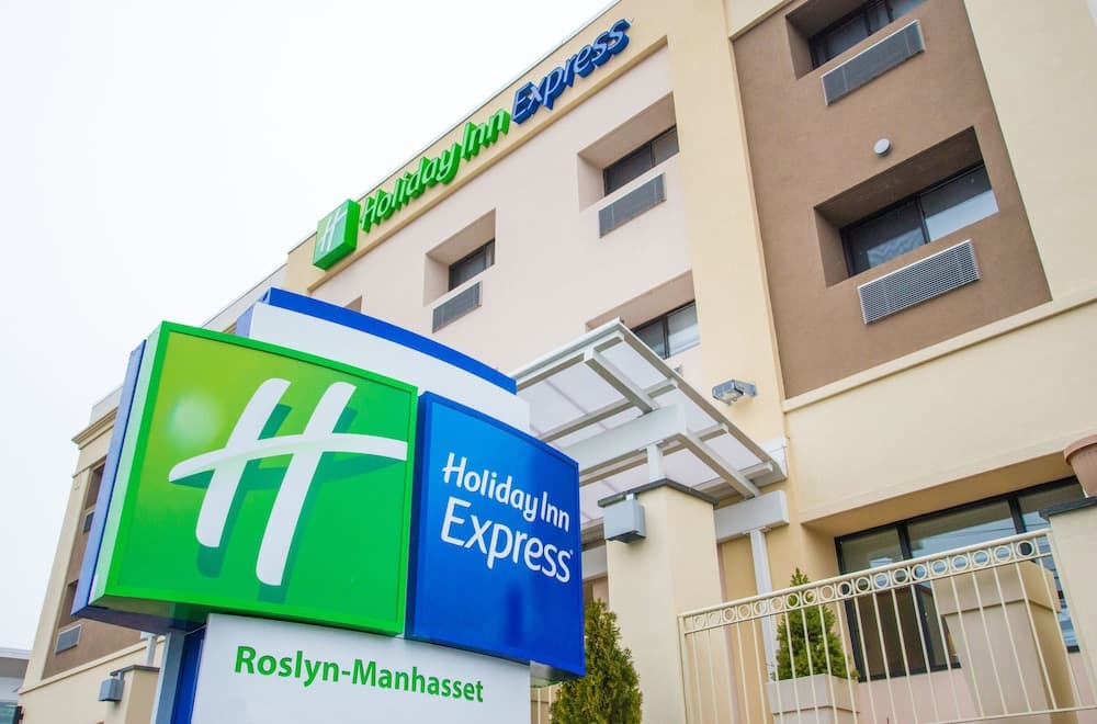 Holiday inn express roslyn manhasset area an ihg hotel hotel in undefined