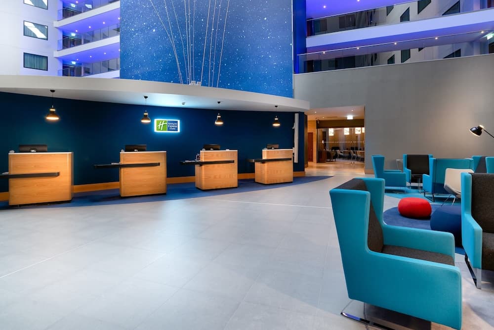 Holiday inn express london heathrow t 4 an ihg hotel hotel in undefined