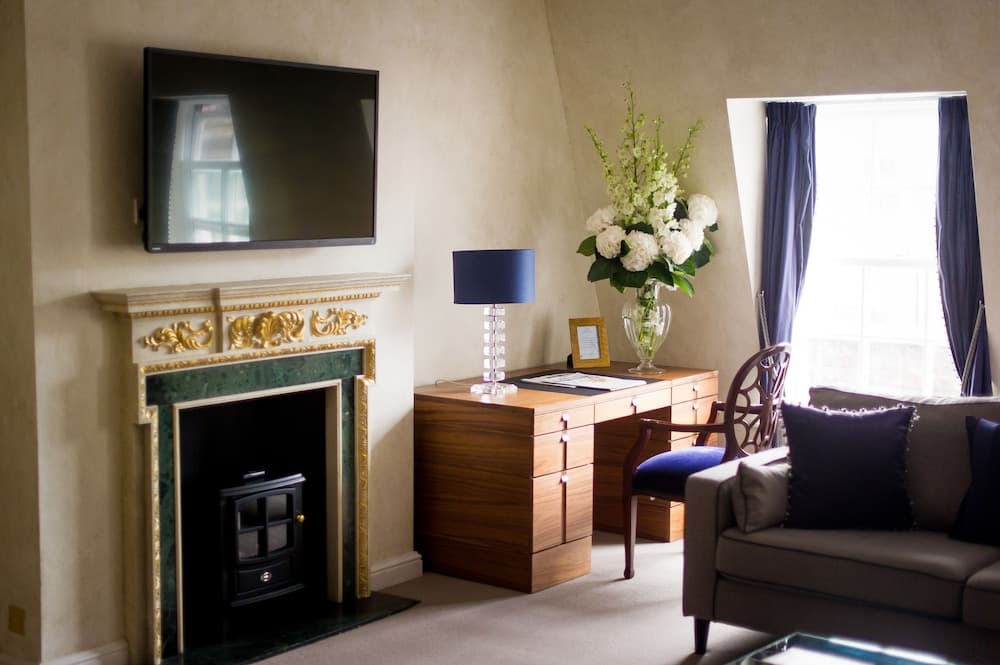 9 hertford street hotel in undefined