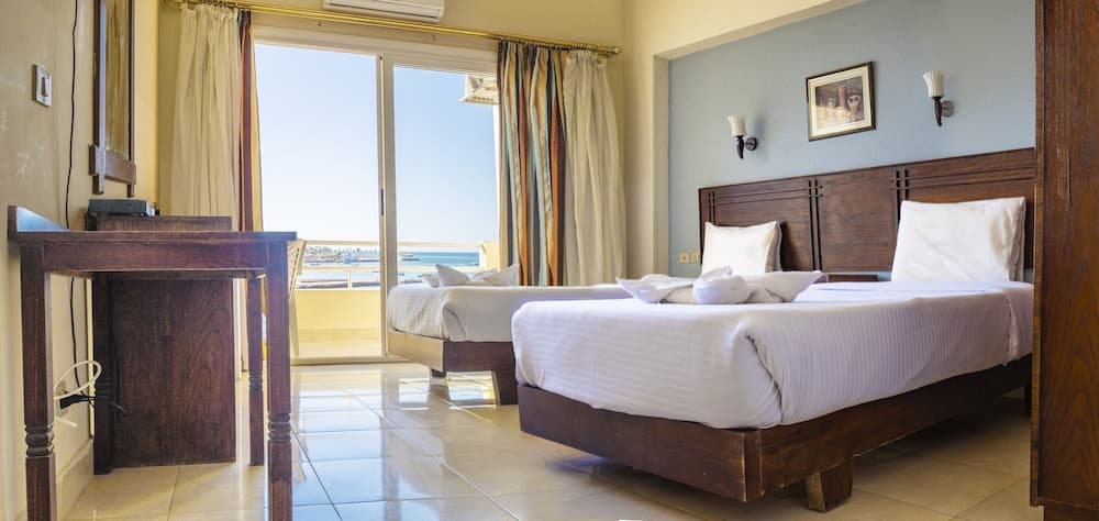 A 1 suites hotel in undefined