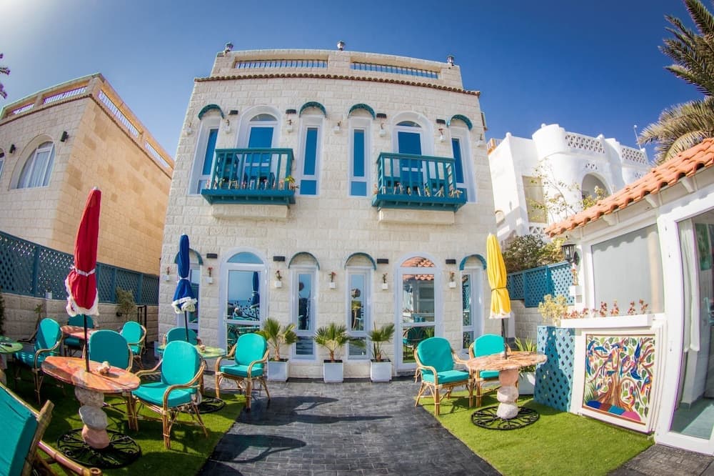 Skyrock hotel in undefined