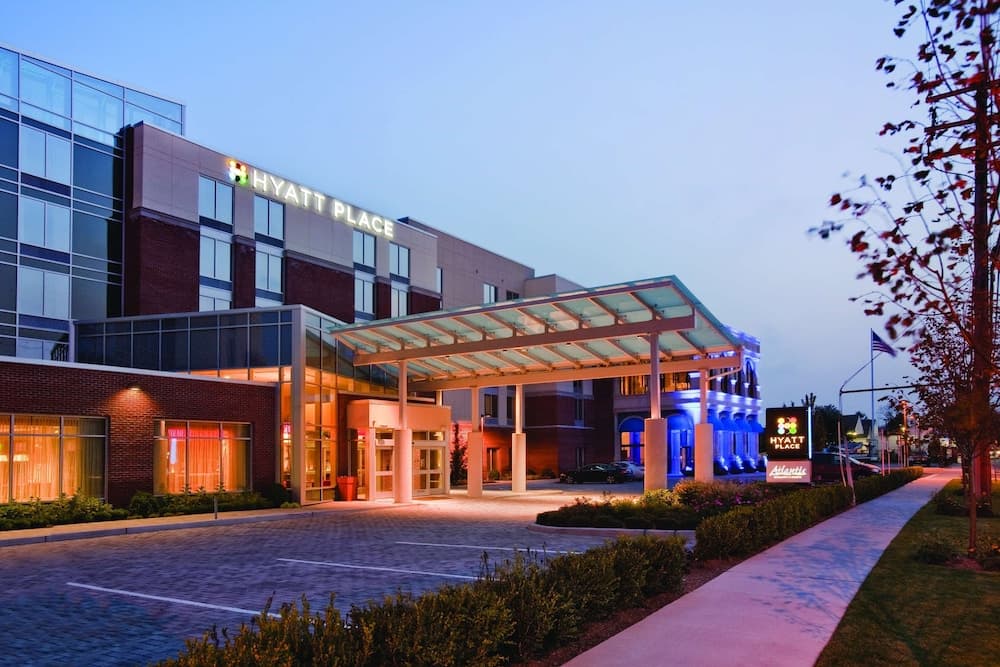 Hyatt place long island east end hotel in undefined