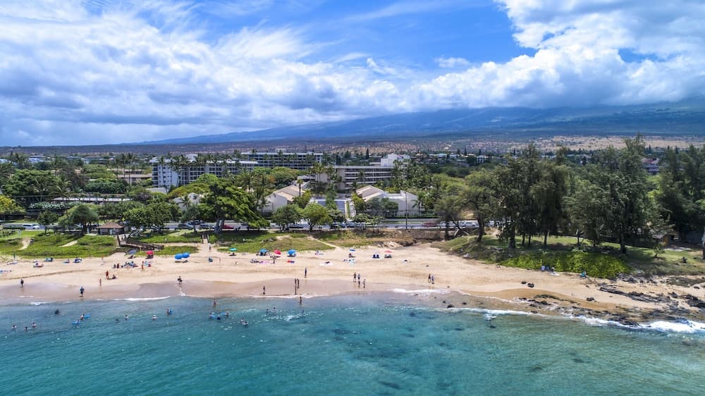 Aei at maui banyan hotel in undefined