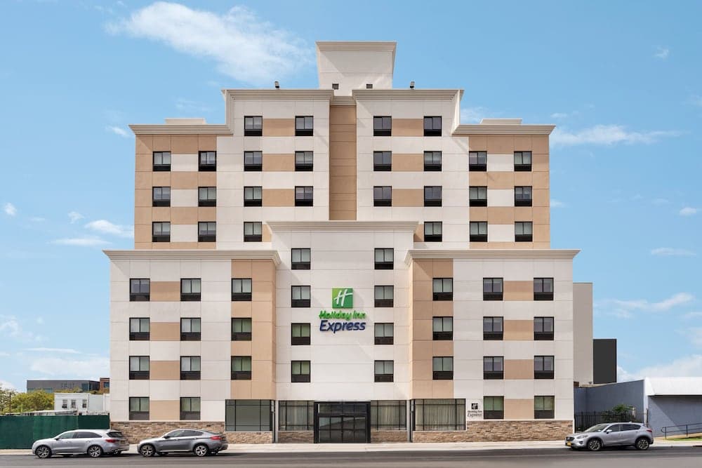 Holiday inn express jamaica jfk airtrain nyc an ihg hotel hotel in undefined