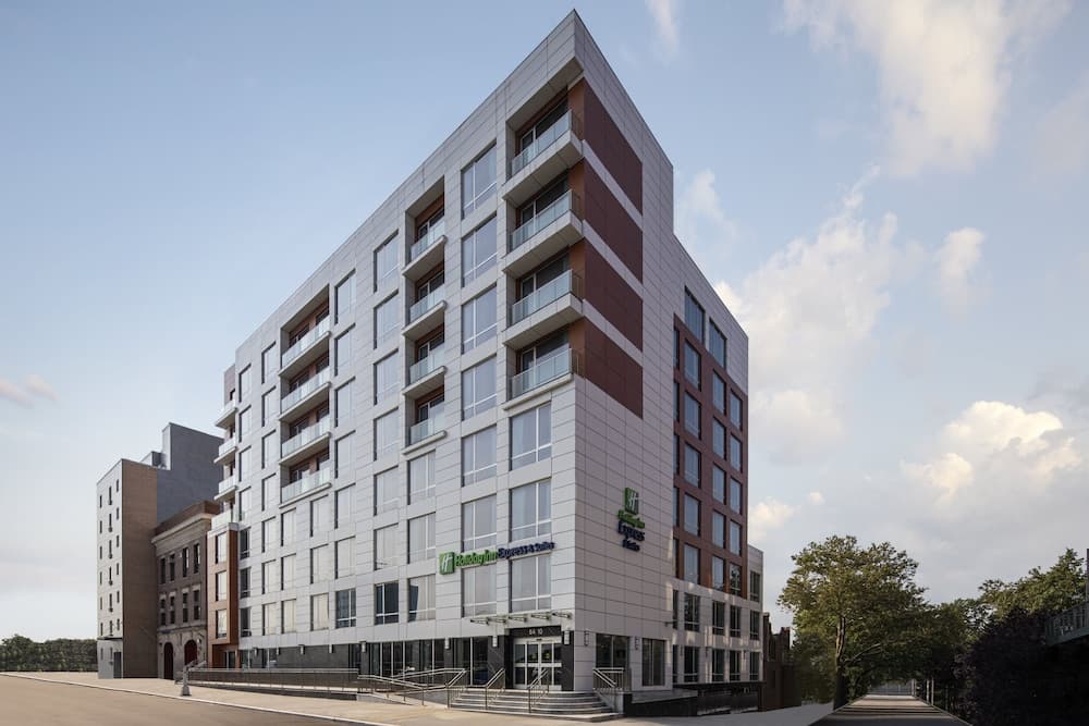 Holiday inn express suites woodside laguardia airport hotel in undefined