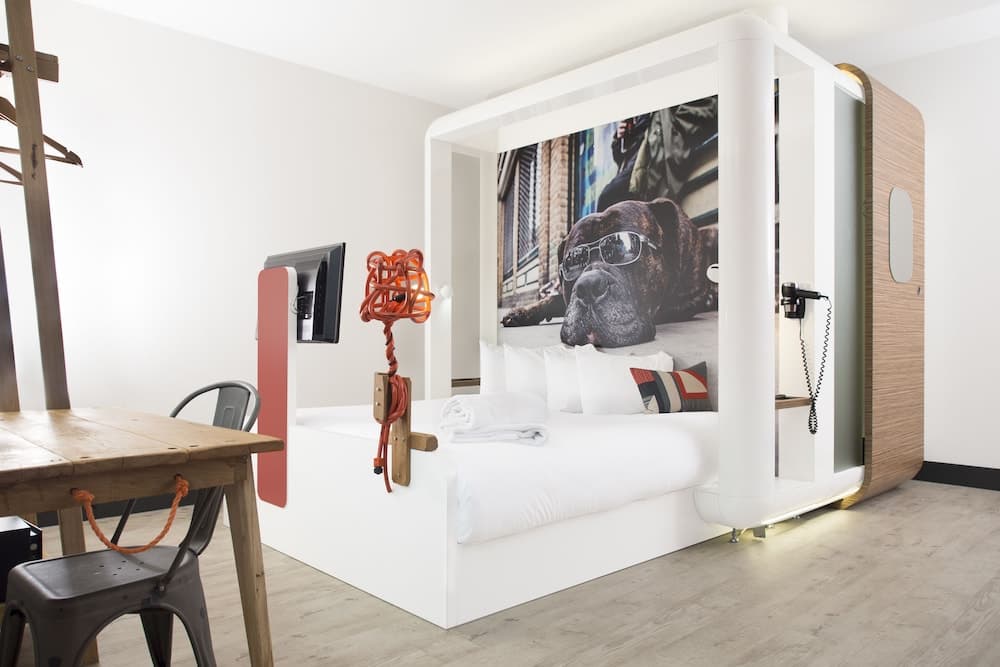 The corner london city hotel in undefined