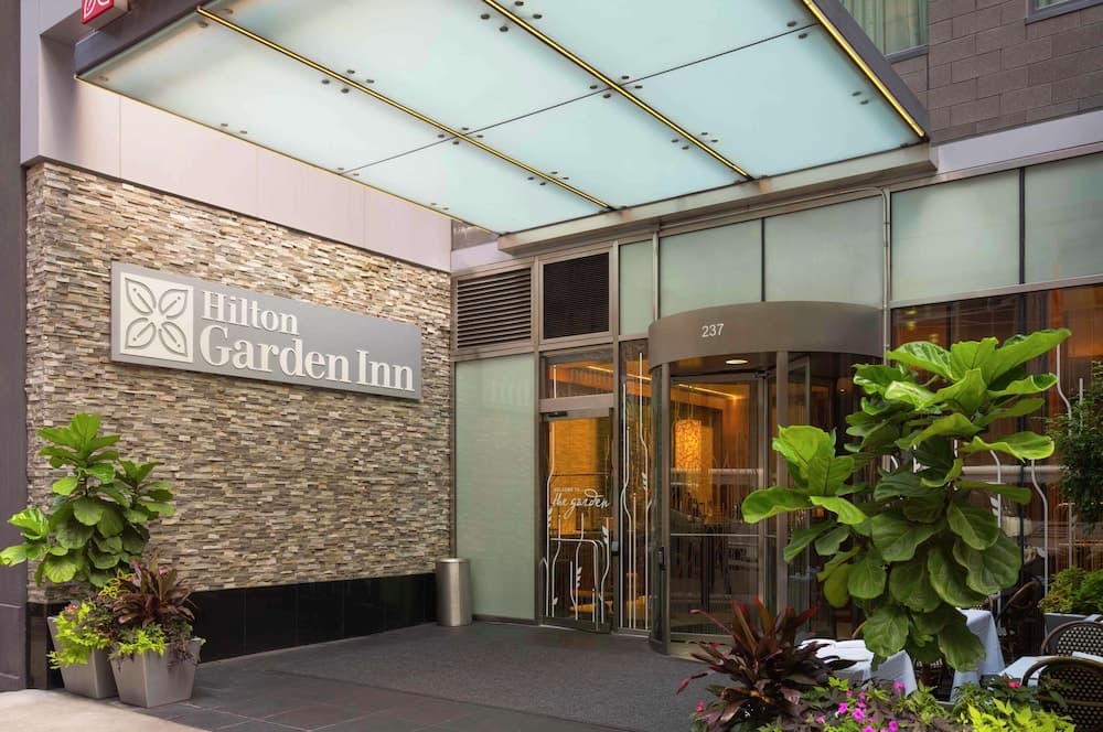 Hilton garden inn new york central park south midtown west hotel in undefined