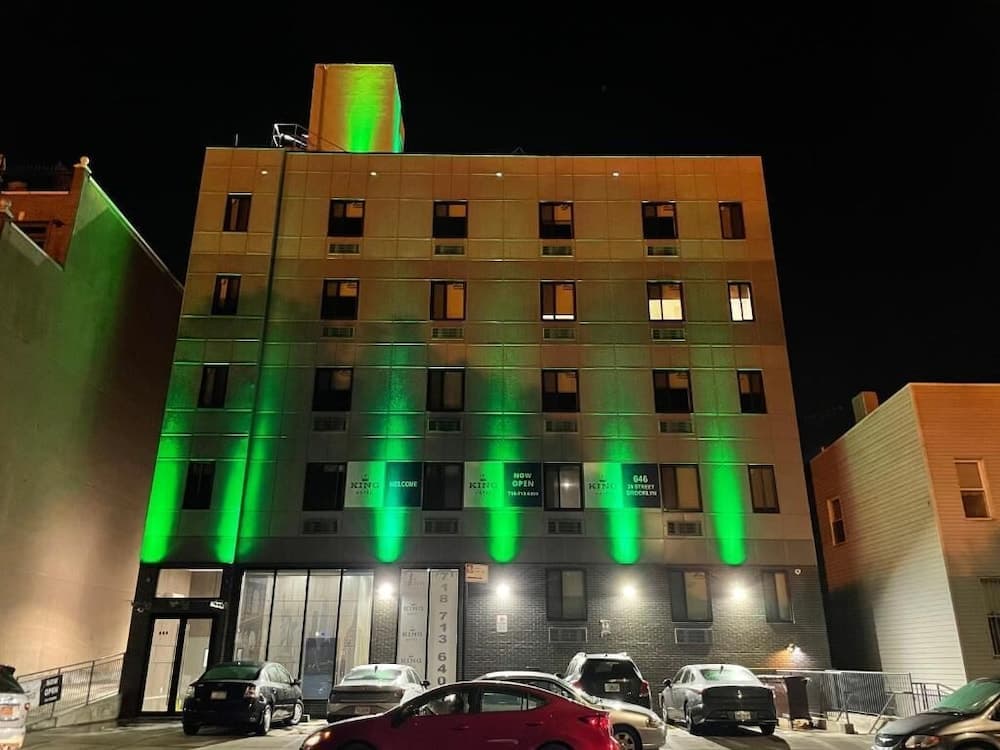 King hotel brooklyn sunset park hotel in undefined
