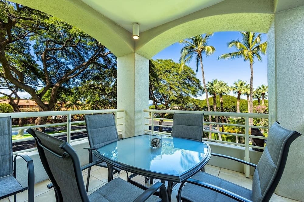 Palms at wailea two bedrooms partial ocean view by coldwell banker island vacations hotel in undefined