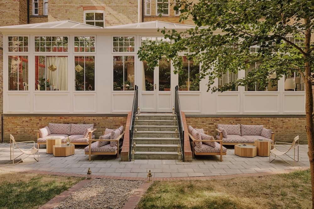 Ember locke kensington hotel in undefined